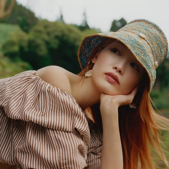 NWT Anthropologie Sensi Studio Trinado Cloche Hat Medium - Picture 1 of 4